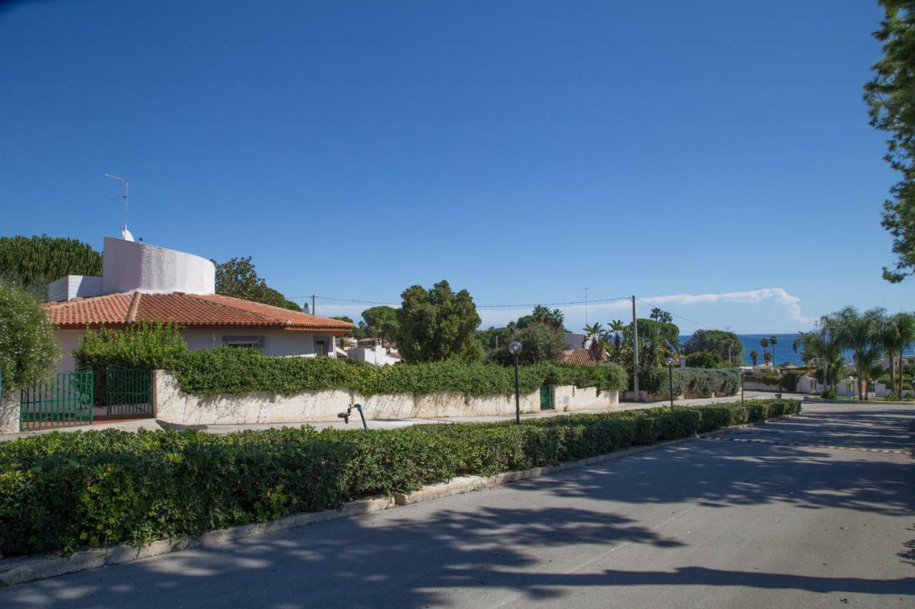 Villa Iaia Fontane Bianche Exteriér fotografie